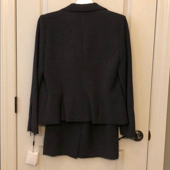 💼Grey CK Skirt Suit NWOT - Picture 4 of 6